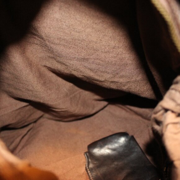 Campomaggi Leather Shoulder Bag - Picture 8 of 9